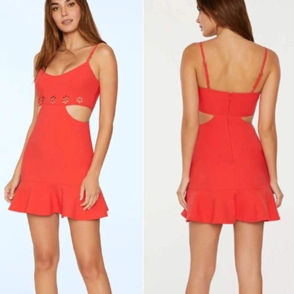 LIKELY Dress Womens Sz 10 Serafina Sleeveless Scoop Neck Cut-Out Mini Clubbing